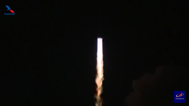 Proton lifts off with a pair of Ekspress satellites. 
