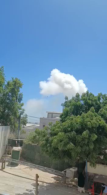 Heavy explosion has just been reported in Mogadishu. Early reports indicate it's a suicide car bomb on the 21st October road. The car bomb may have targeted another vehicle travelling on the road. This is taking place meters north of Mogadishu airport perimeter