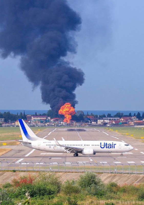 Fire near Sochi airport, no air traffic disruptions, according to authorities