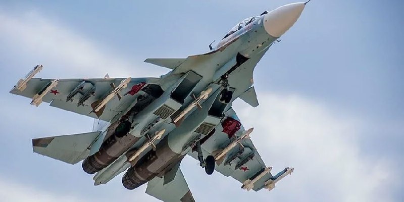 Rosyjski Su-30SM podobno rozbił się w pobliżu okupowanego Krymu po wystrzeleniu rakiet Ch-31P wczoraj wieczorem. 2 członków załogi zaginęło