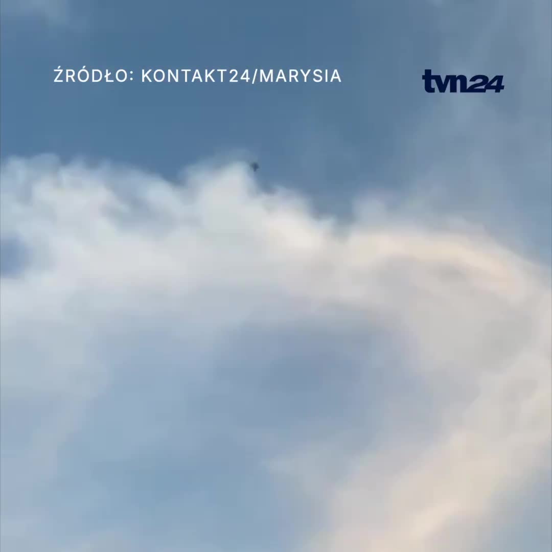 The crash of an F-16 aircraft in Radom during an airshow training exercise. The final seconds of the fighter's flight and the incident itself were captured on video.