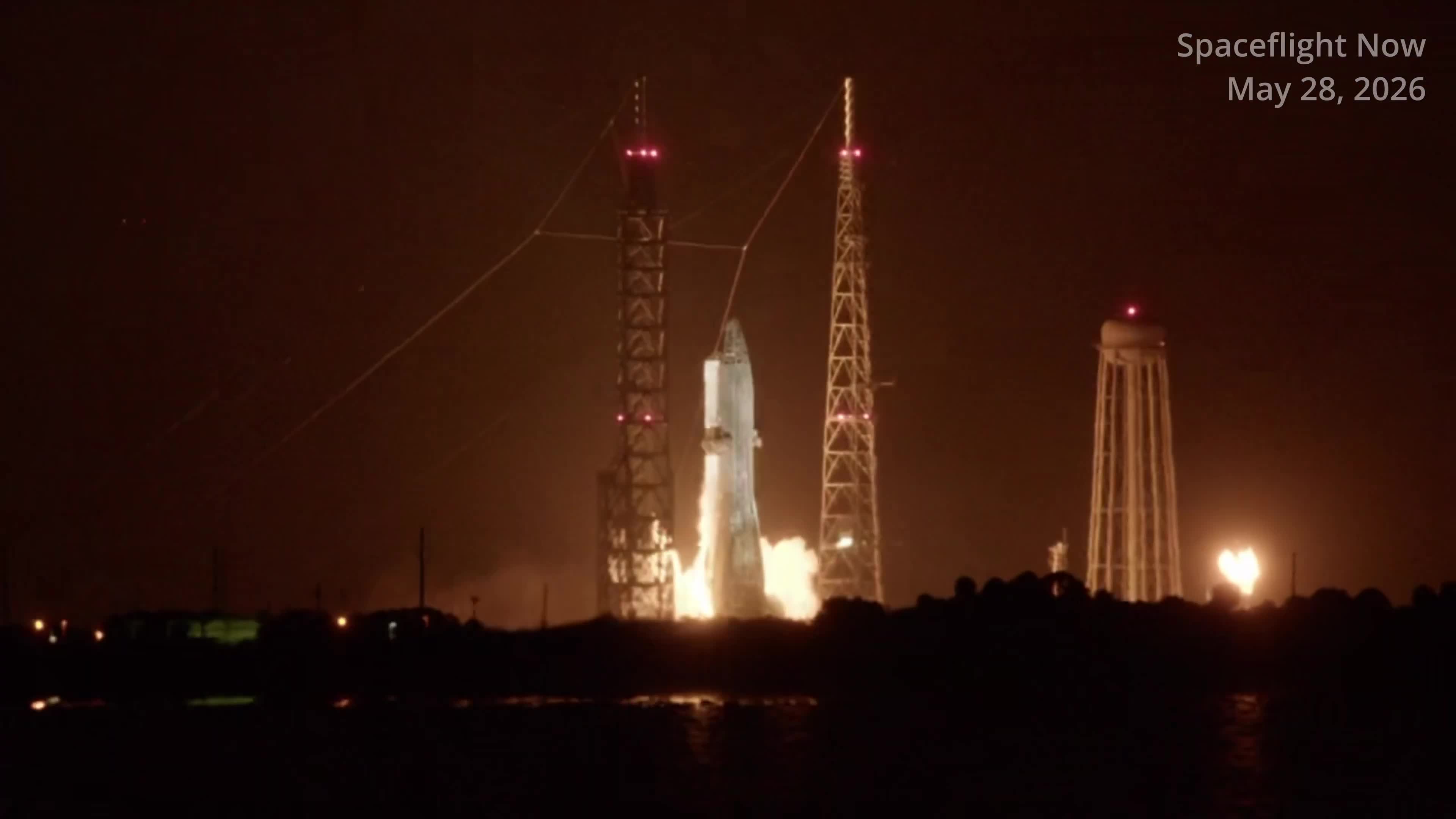 Video of the explosion at Launch Complex 36. It happened about 9 pm ET (0100 UTC) as Blue Origin was beginning a static fire test of its New Glenn rocket