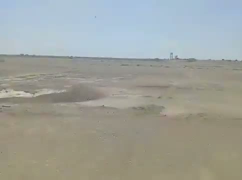 נמל דובב תופס מחדש את השליטה על ידי כוחות תומכי הממשלה באזור דובב, הממוקם מעל מצר באב אל-מנדב.