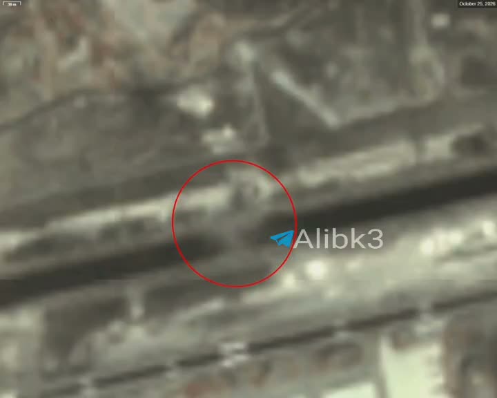 Satellite images show a rocket strike on the runway of Aden Airport